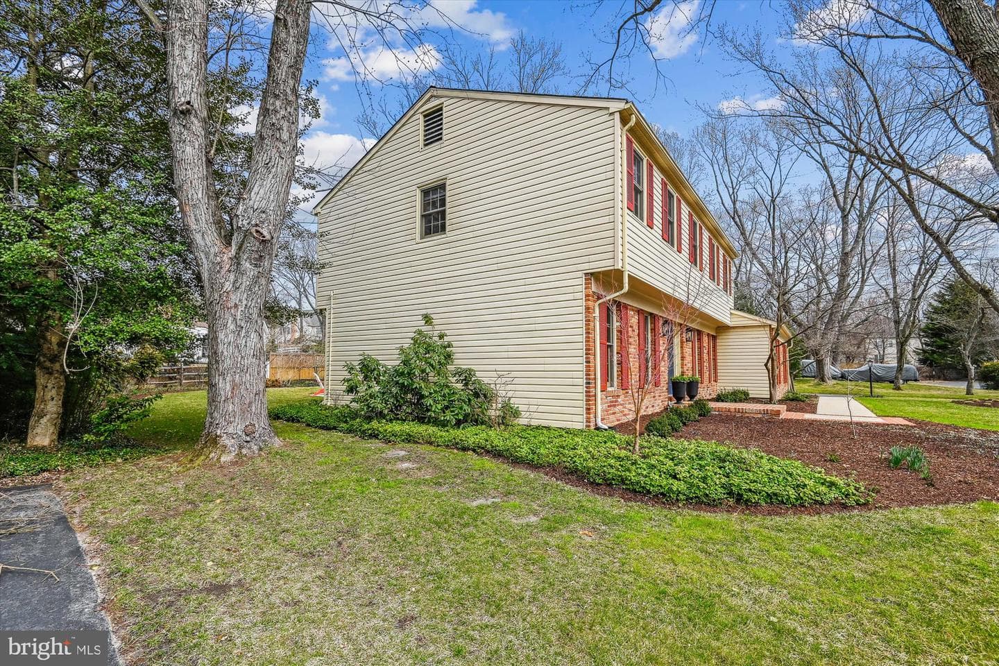327 Saint Bees Drive photo 5