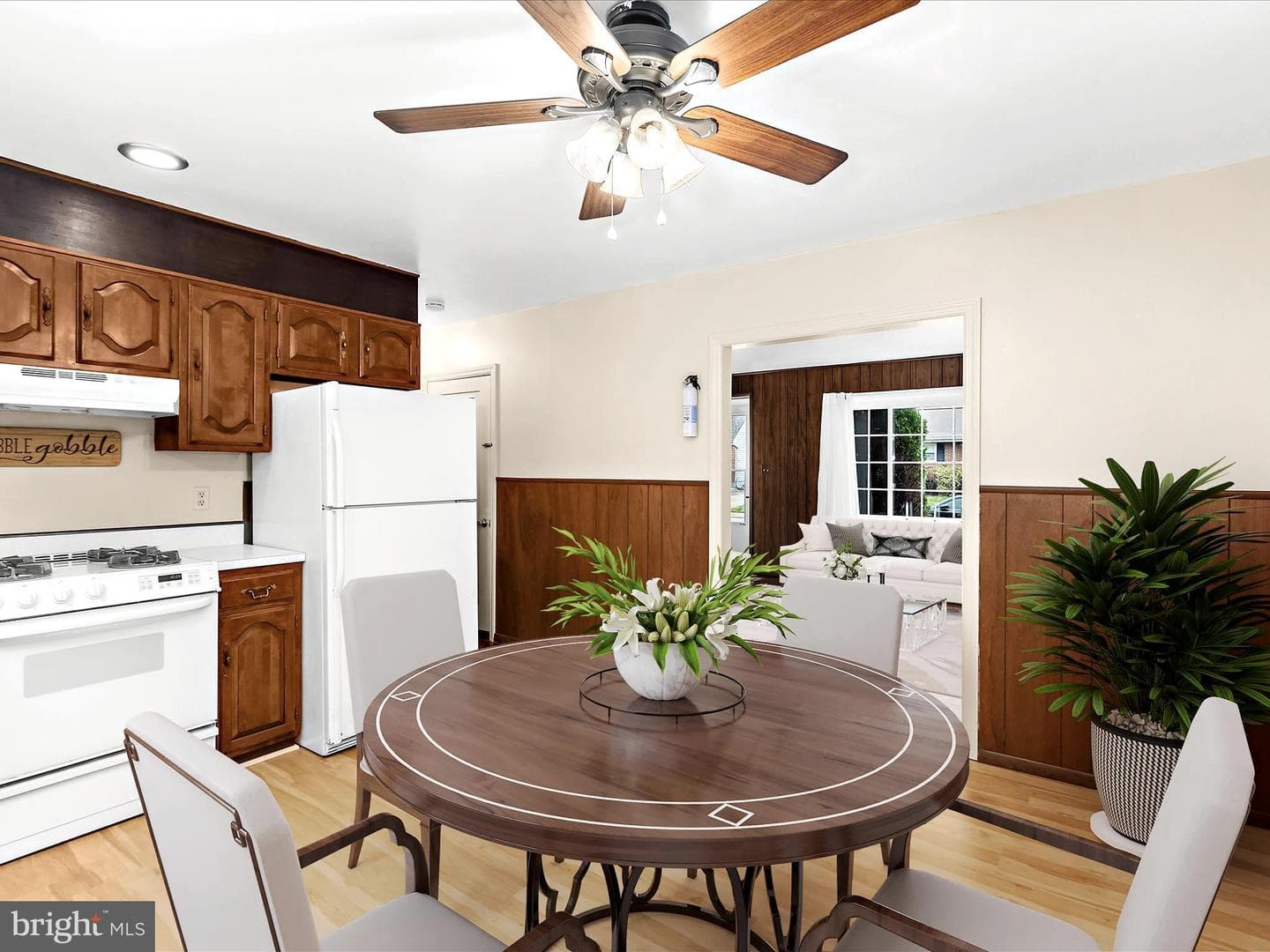 13 Greenwood Avenue photo 10