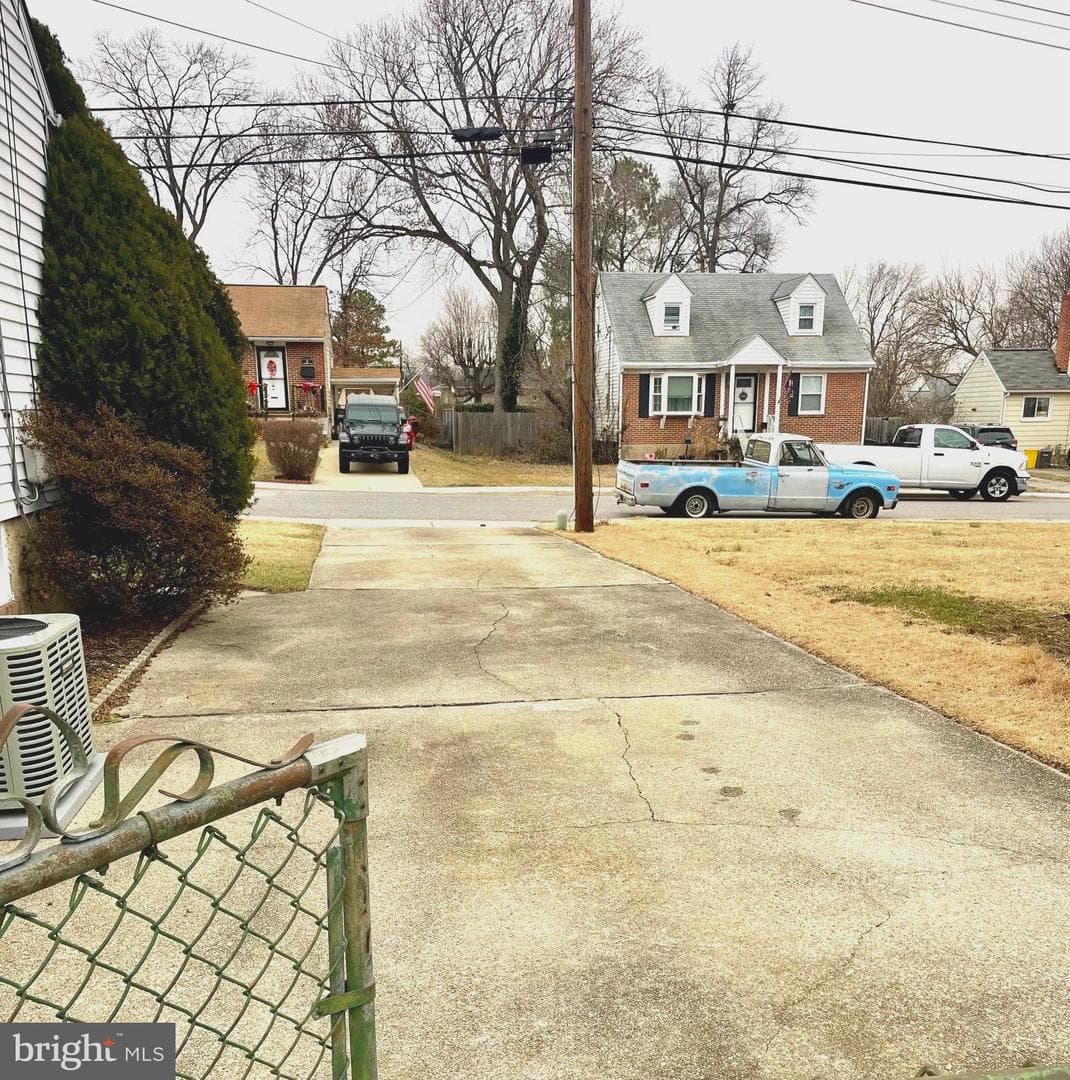 13 Greenwood Avenue photo 3
