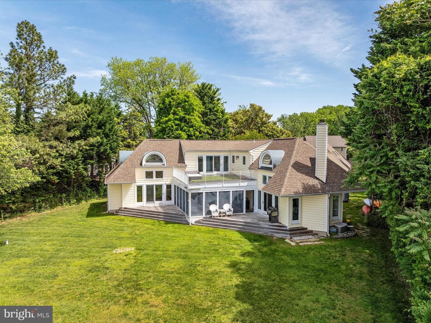 1601 Cliff Drive photo 10