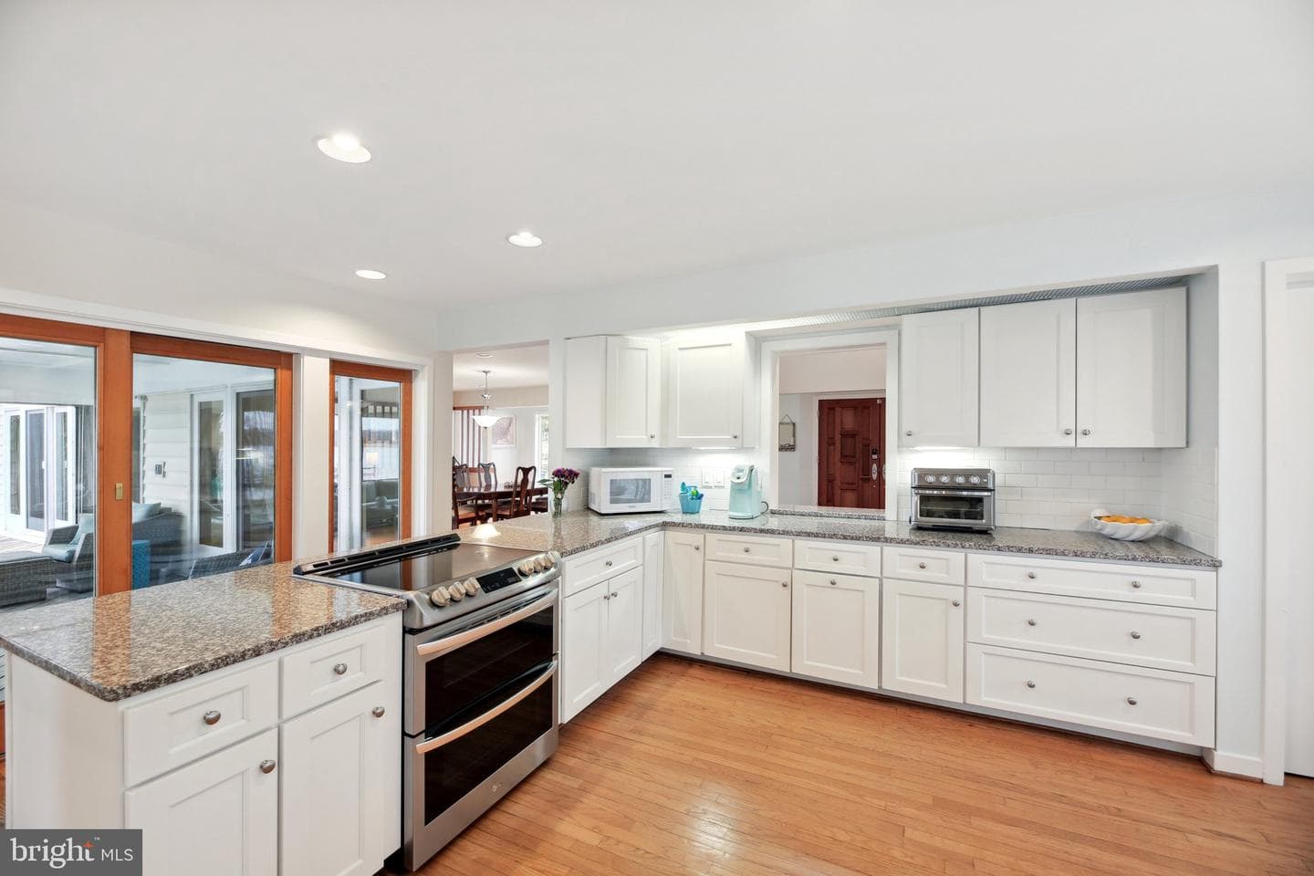 1601 Cliff Drive photo 17