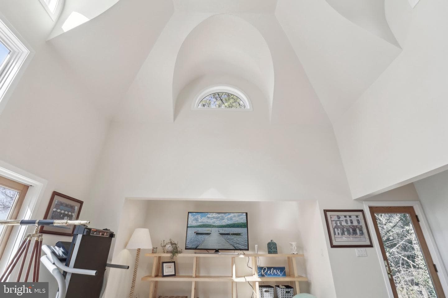 1601 Cliff Drive photo 30