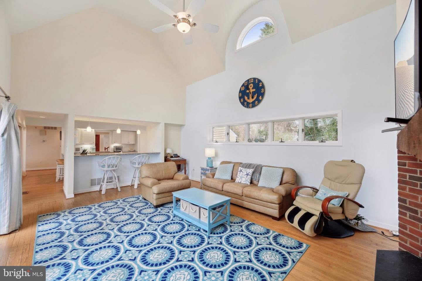 1601 Cliff Drive photo 36