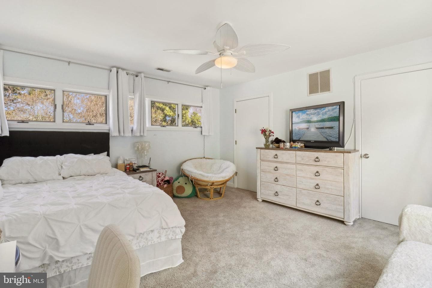 1601 Cliff Drive photo 52