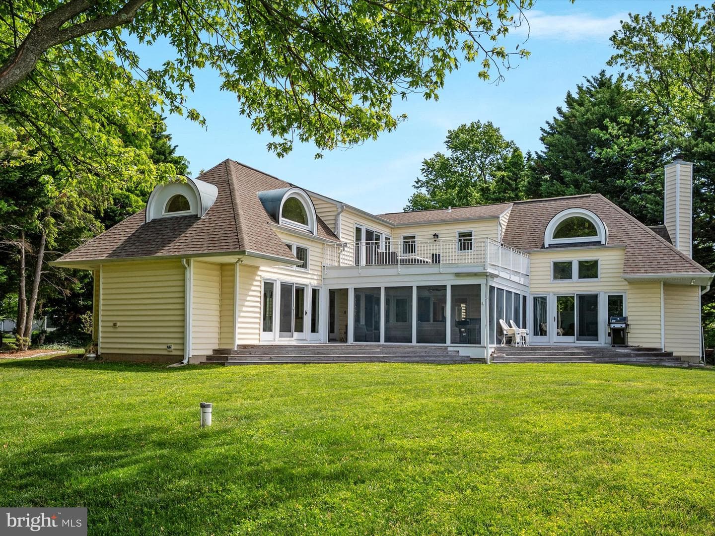 1601 Cliff Drive photo 8