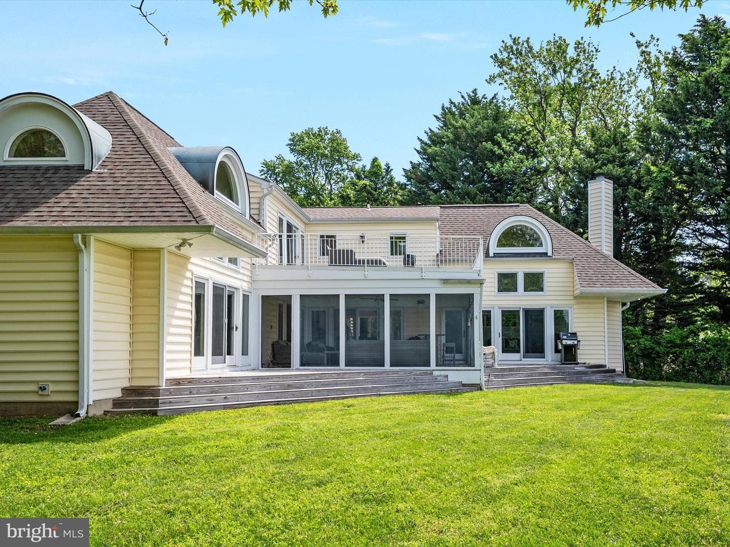 1601 Cliff Drive photo 9