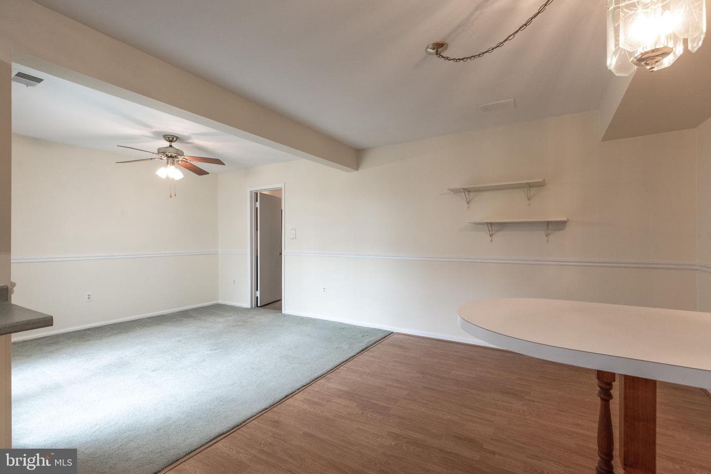 2454 Yarmouth Lane photo 25
