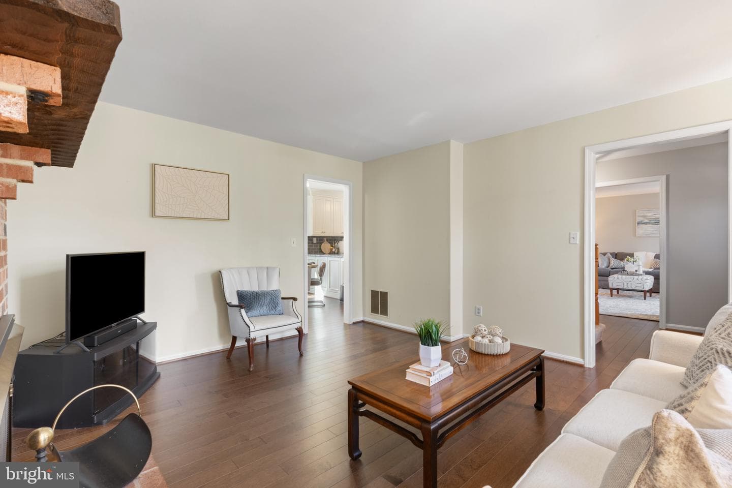 403 Halsey Road photo 13