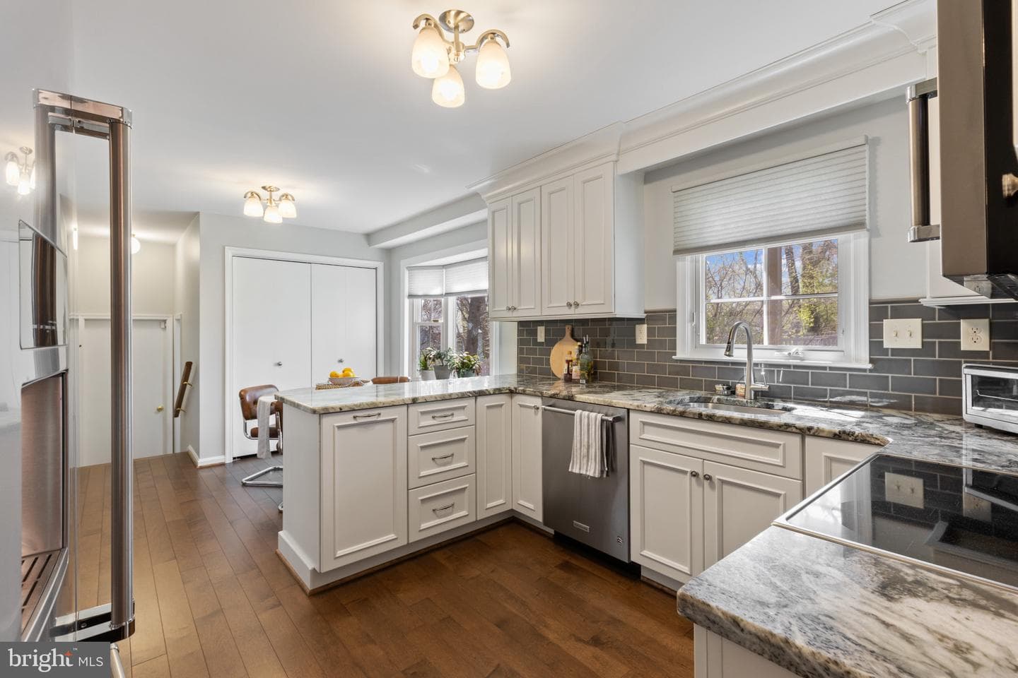 403 Halsey Road photo 7