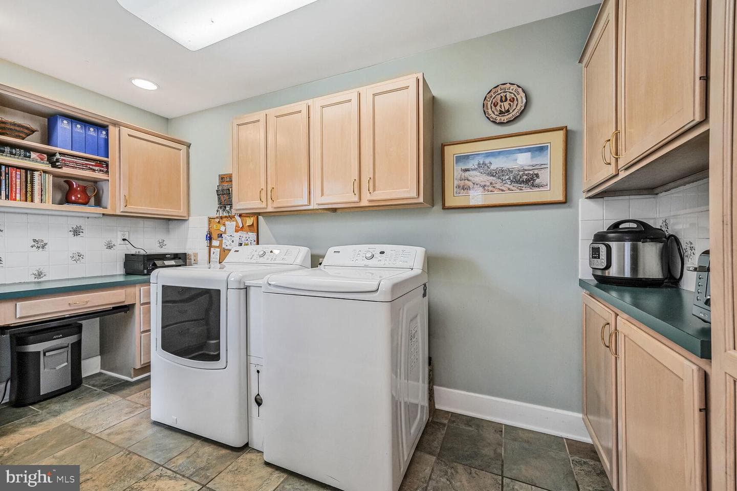 6912 Konrad Court photo 15