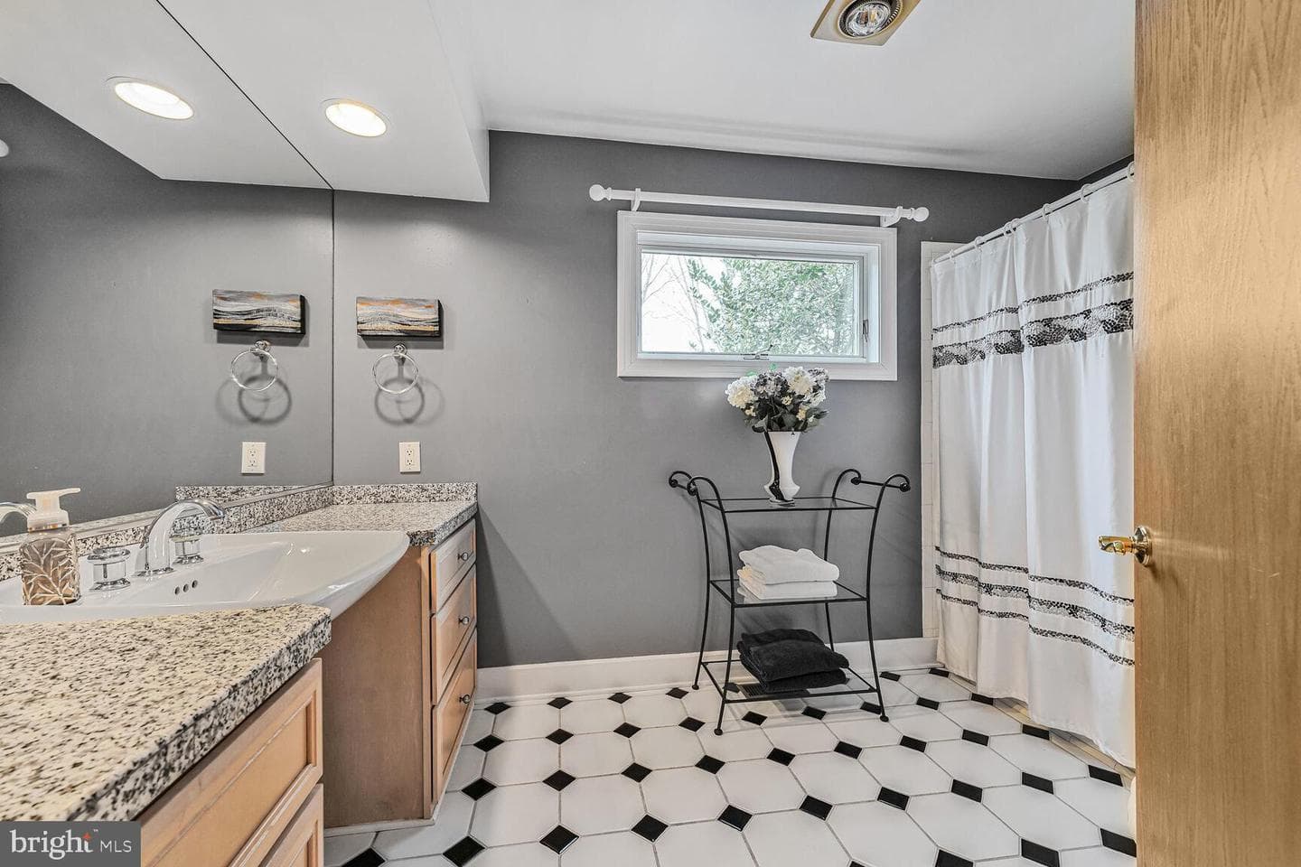6912 Konrad Court photo 19