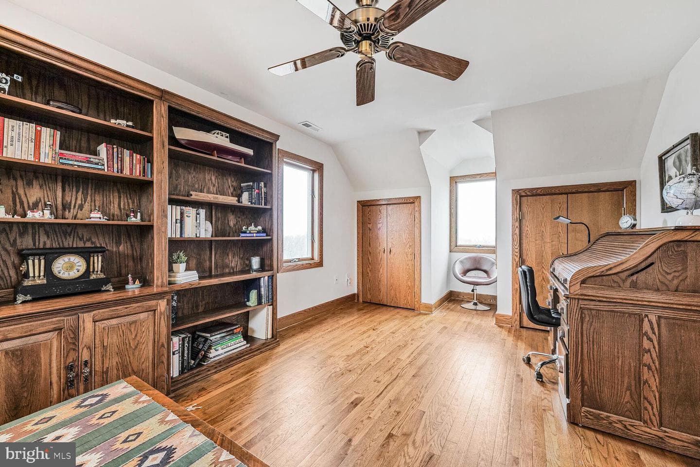 6912 Konrad Court photo 26