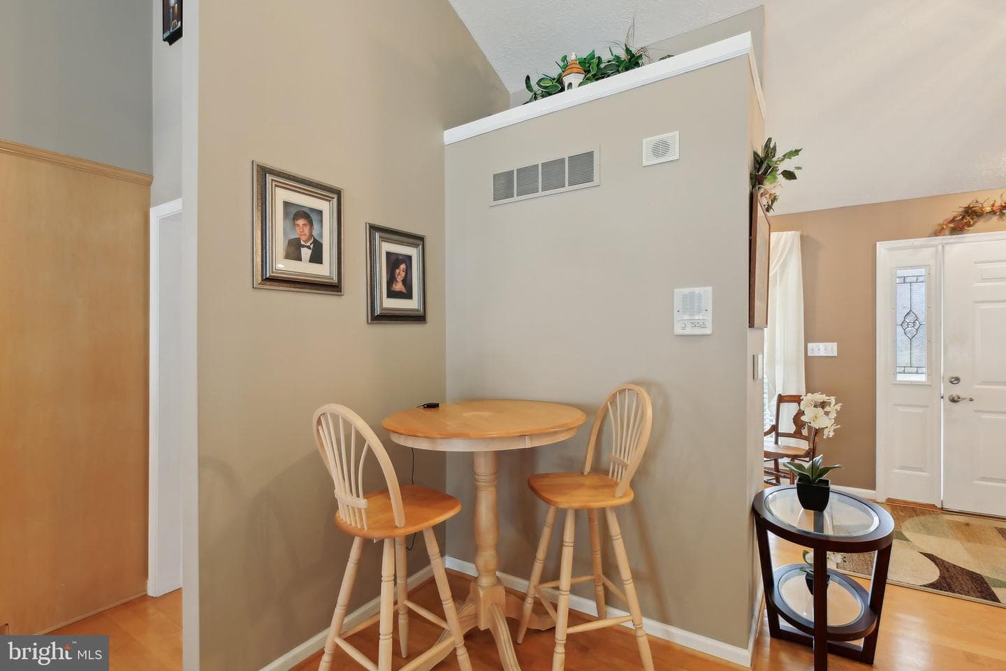 7637 Jeannine Avenue photo 33