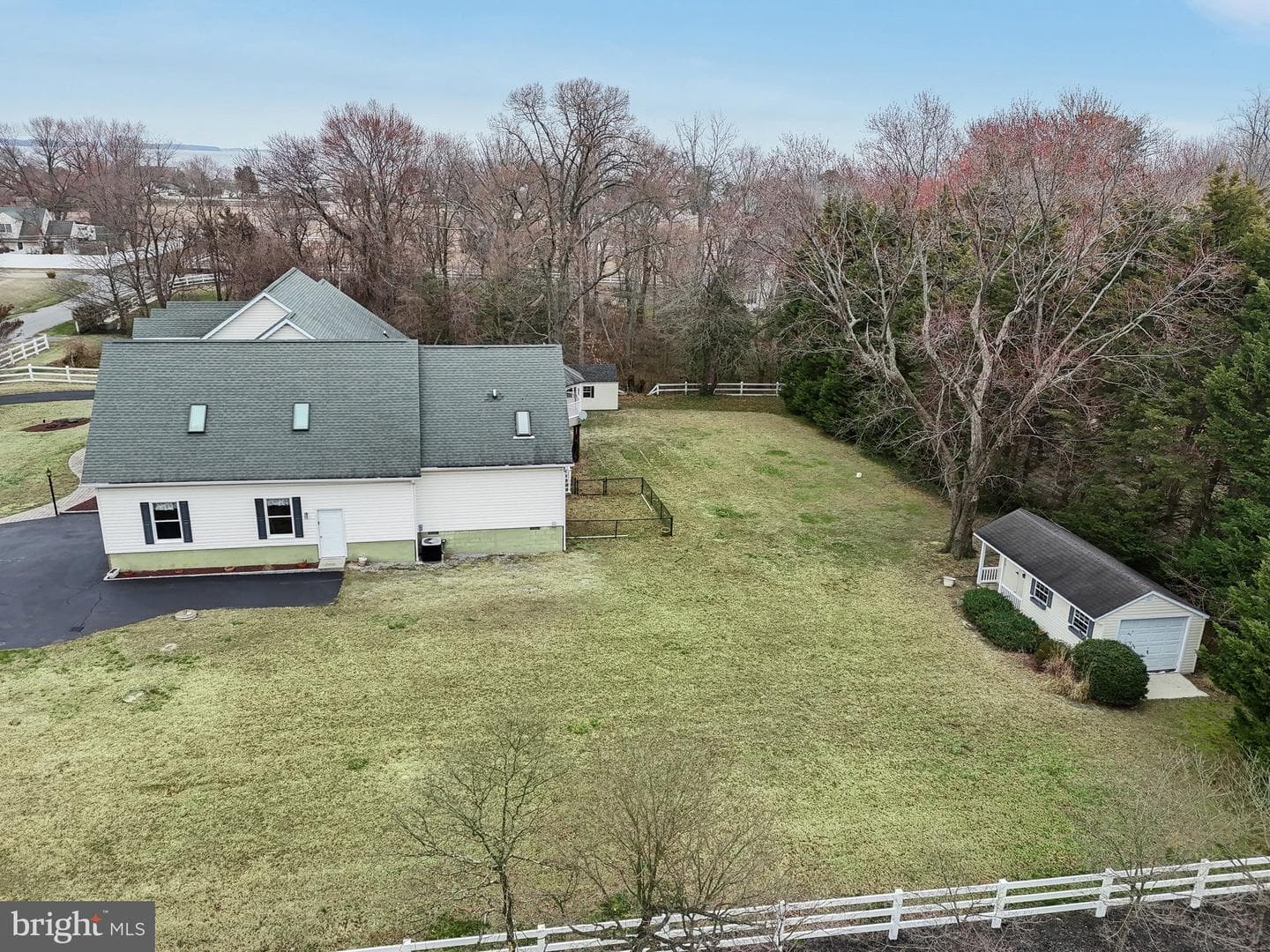 7637 Jeannine Avenue photo 4