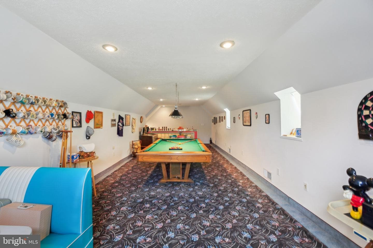 7637 Jeannine Avenue photo 45