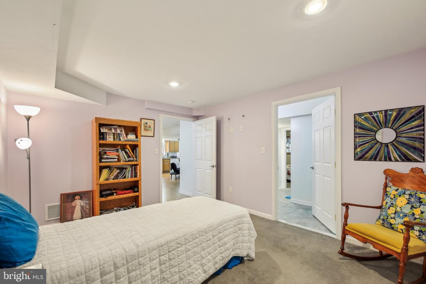 7637 Jeannine Avenue photo 54
