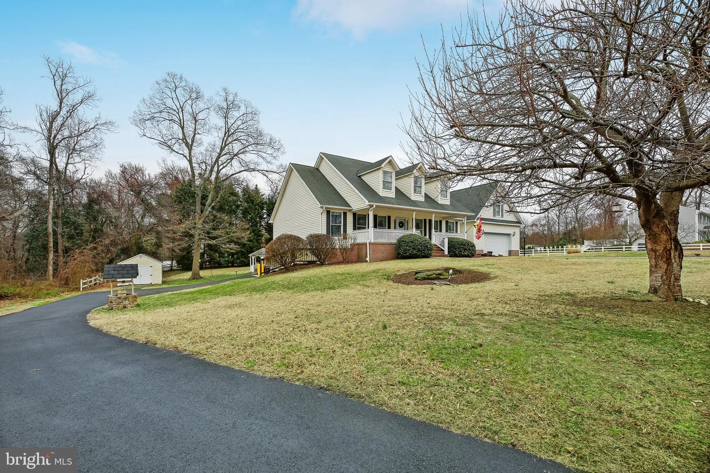 7637 Jeannine Avenue photo 8