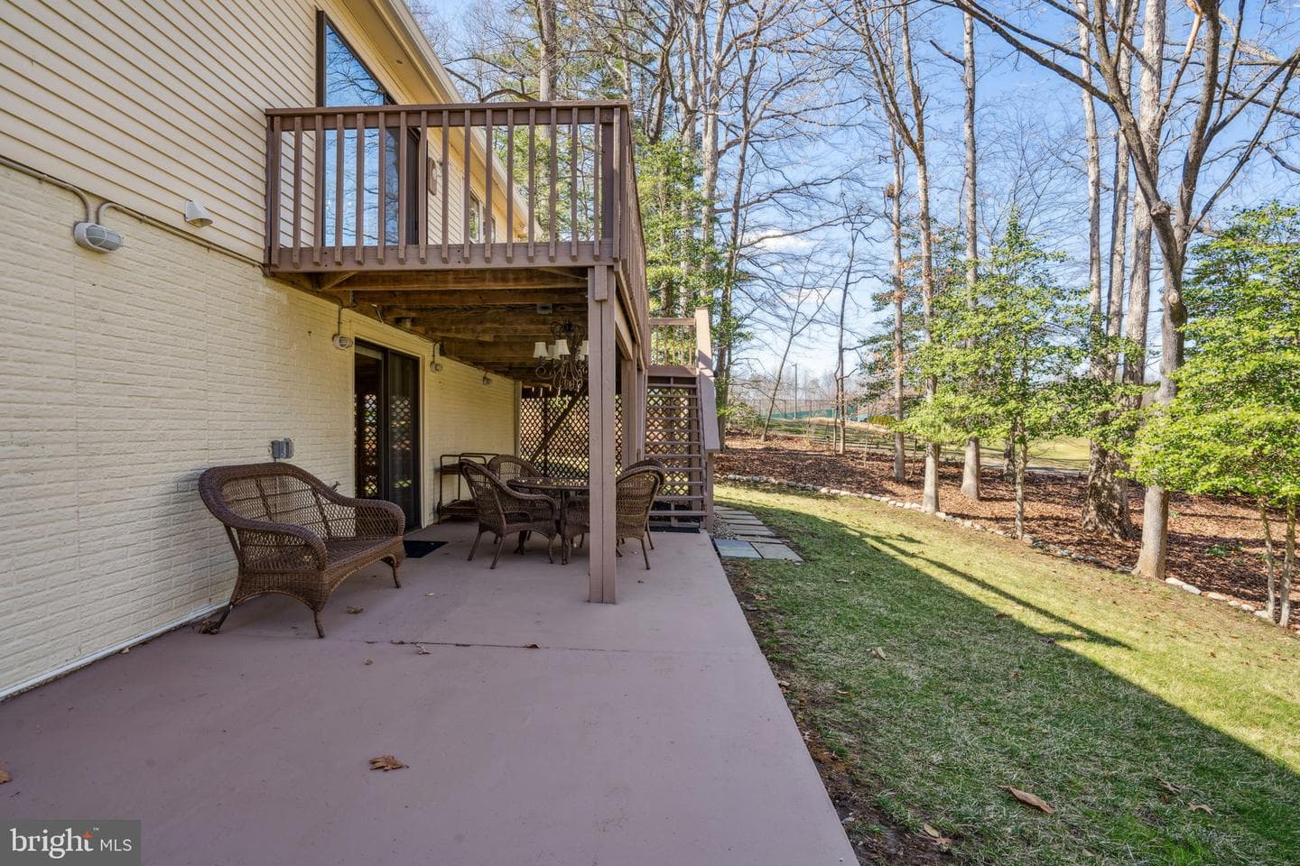 870 Clubhouse Village View photo 38