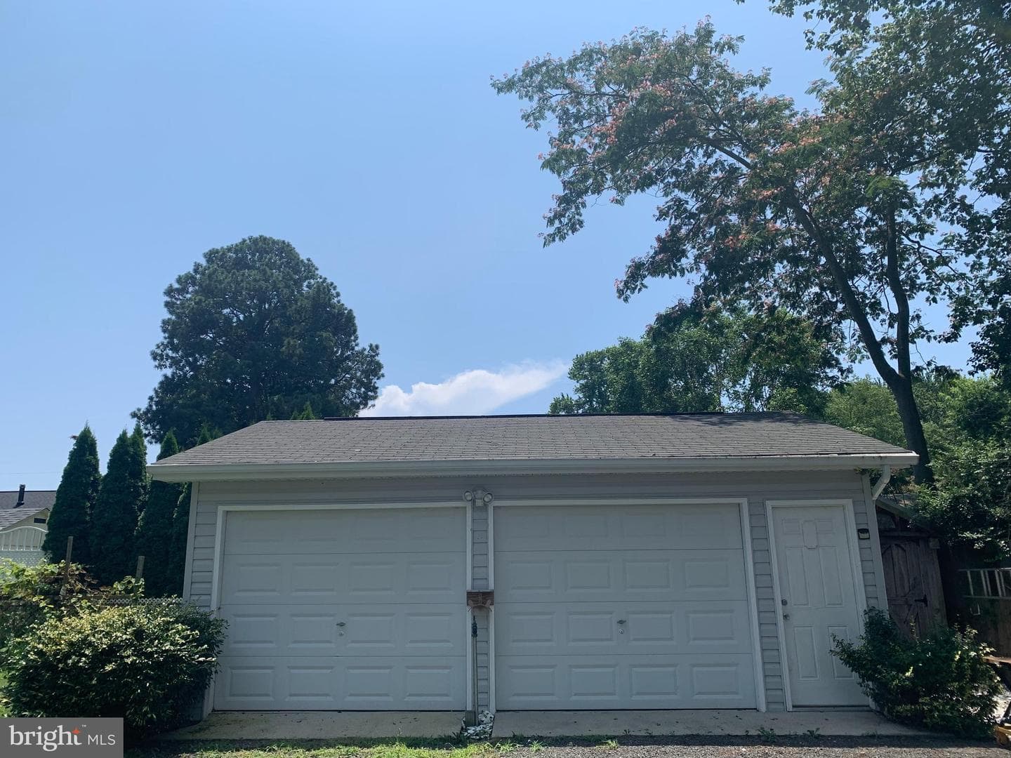 5911 Rockhold Drive photo 15