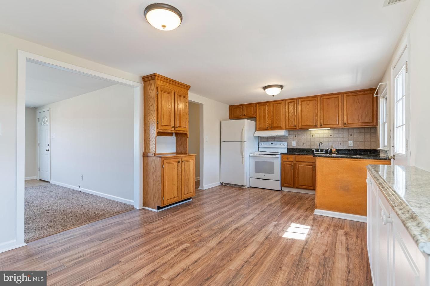 5911 Rockhold Drive photo 3