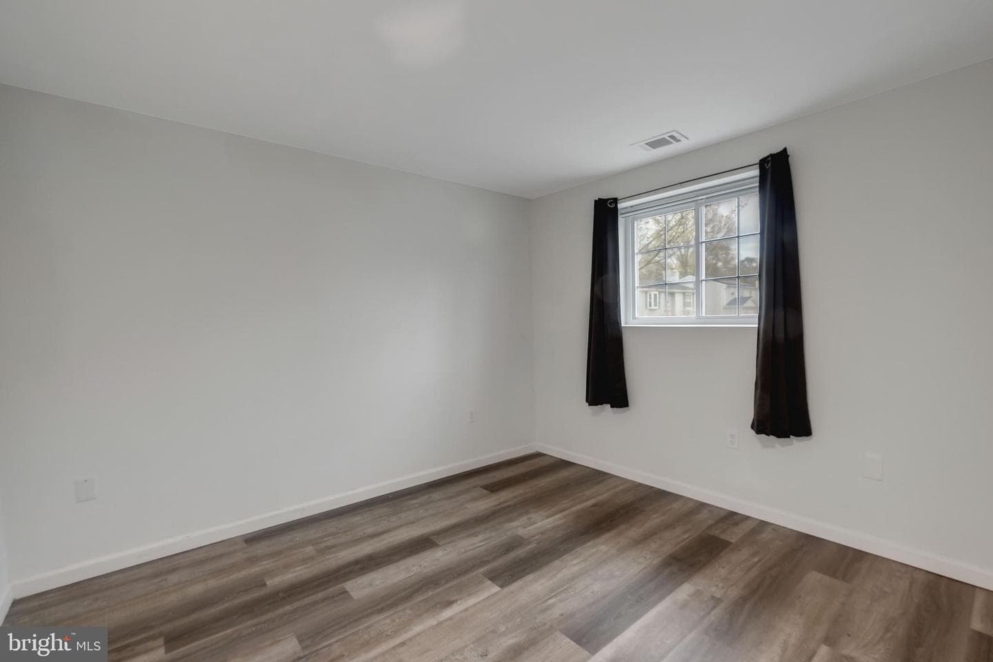 7708 Tobruk Court photo 30