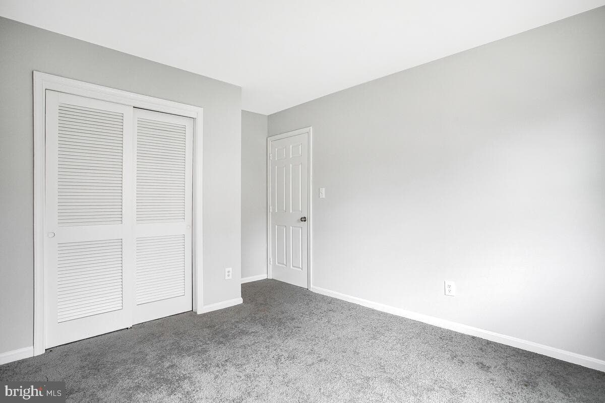 90 Stratford Drive photo 21
