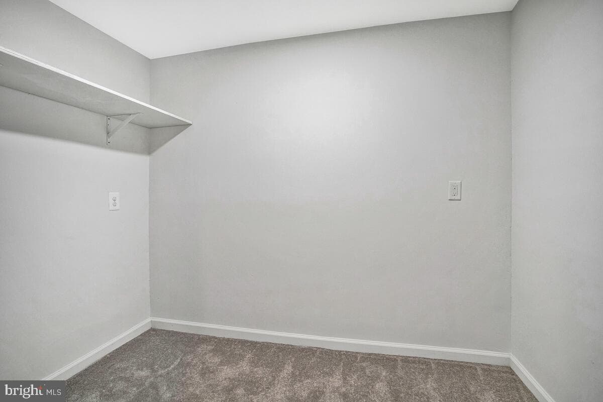 90 Stratford Drive photo 26