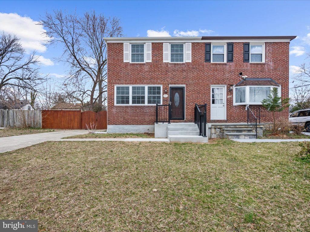 1078 Cayer Drive photo 2