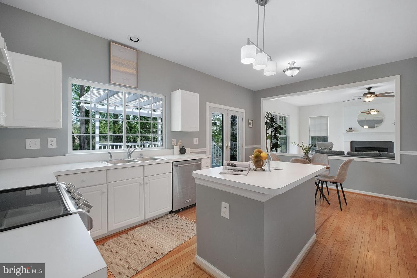 3106 Riverwalk Court photo 8