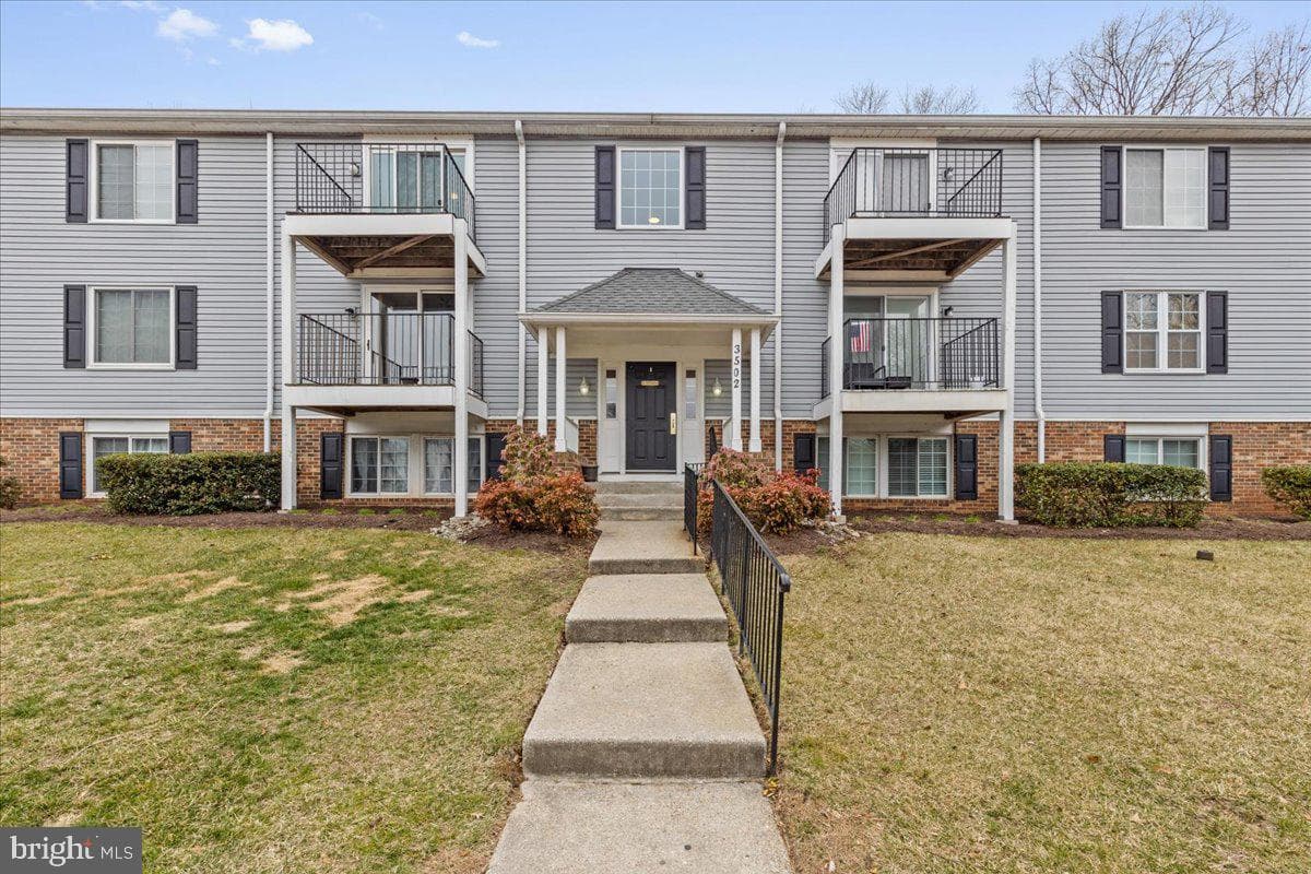 3502 Wedgewood Court #a photo 2
