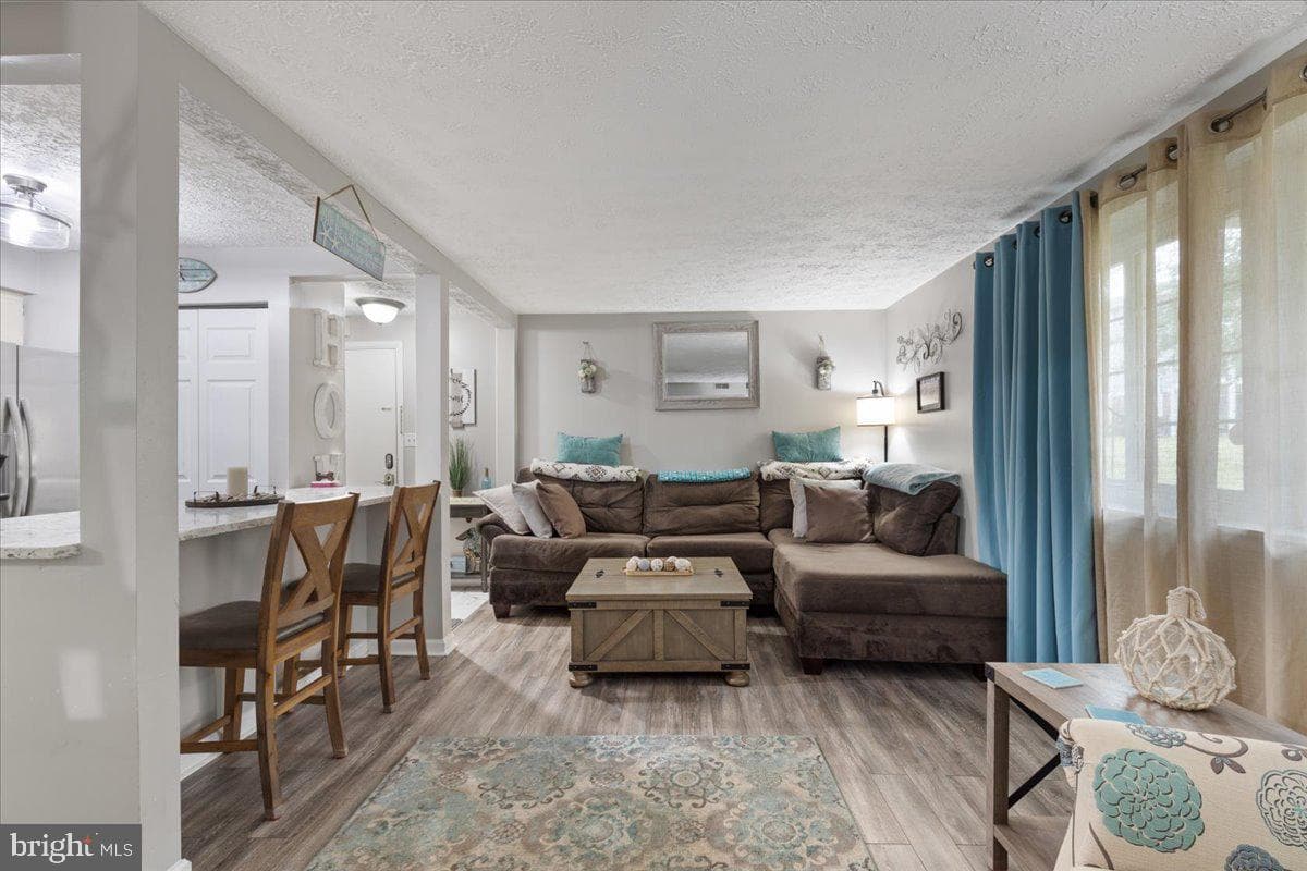 3502 Wedgewood Court #a photo 6