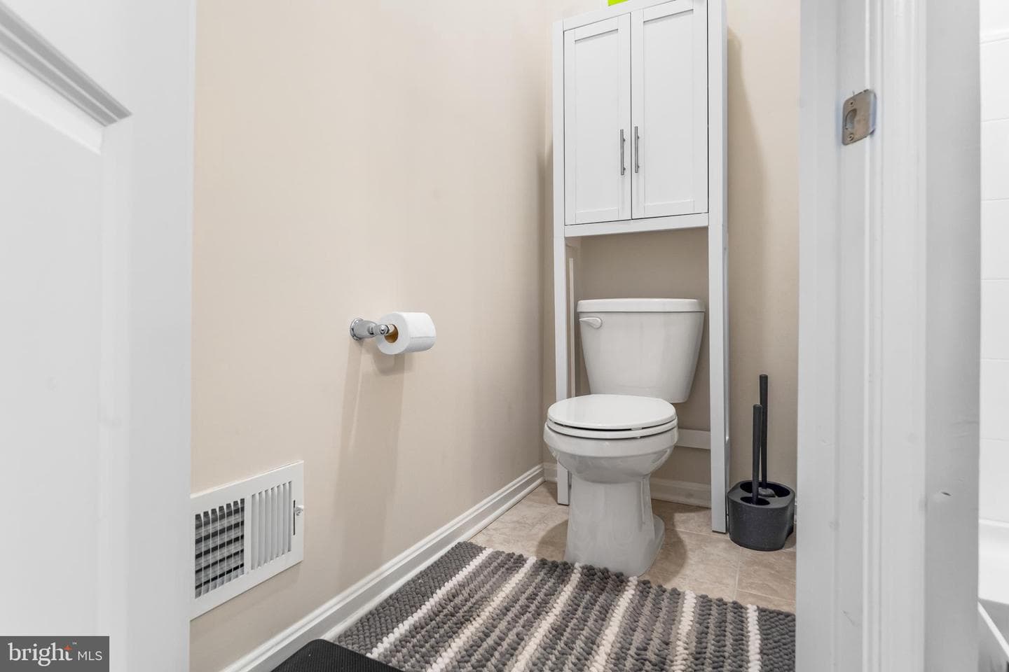 2264 Kelston Place photo 25