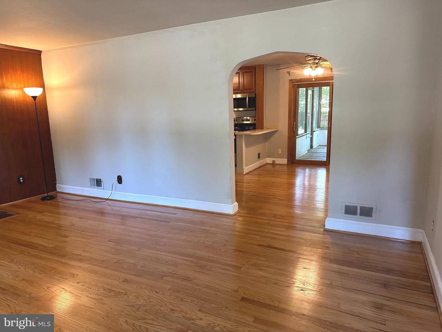 526 Baltimore Annapolis Boulevard photo 10
