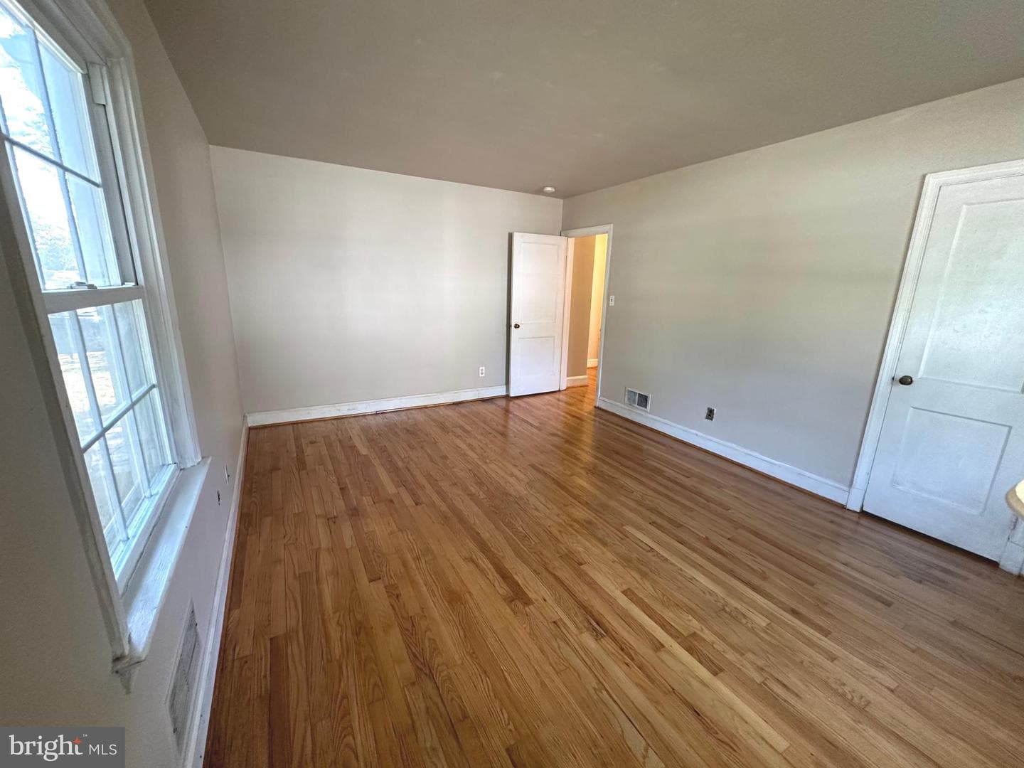 526 Baltimore Annapolis Boulevard photo 23