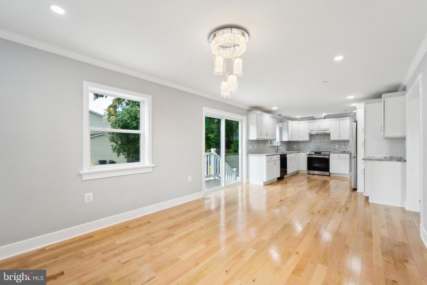 1123 Odenton Road photo 9