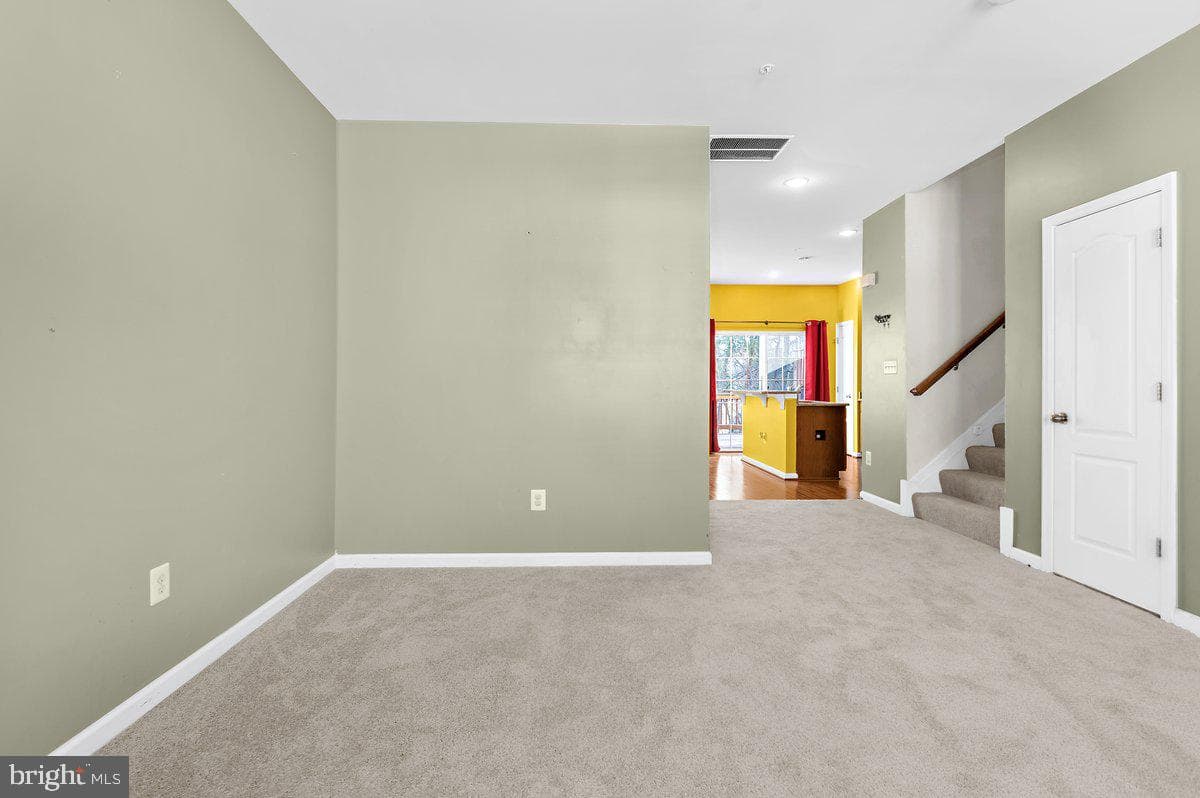 7267 Stallings Drive photo 10
