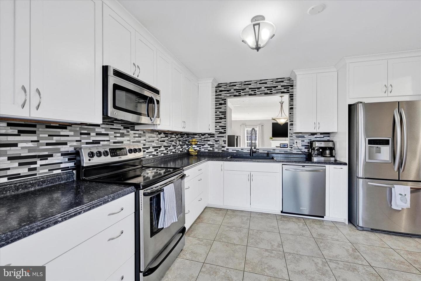 2597 Ambling Circle photo 15