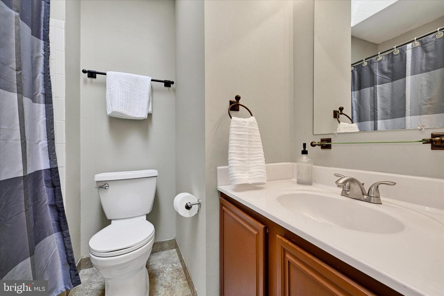 2597 Ambling Circle photo 23