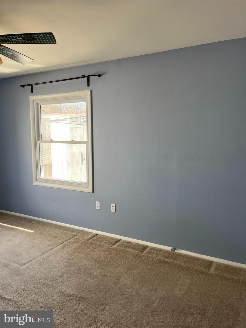 981 Summer Hill Drive photo 17