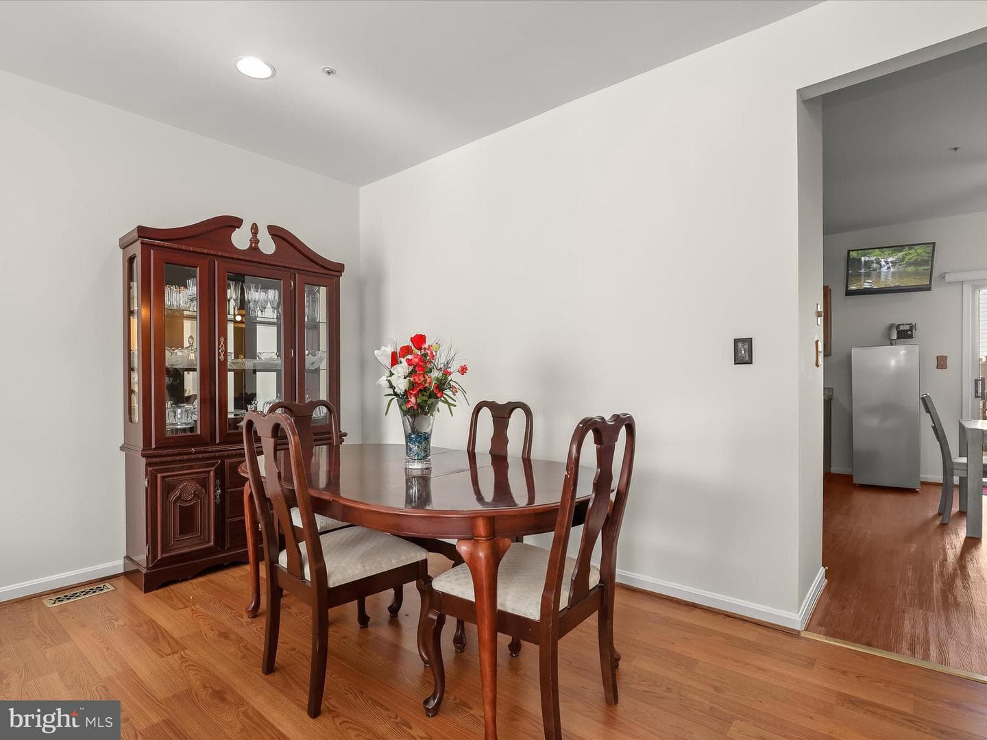 7919 Bentbough Road photo 3