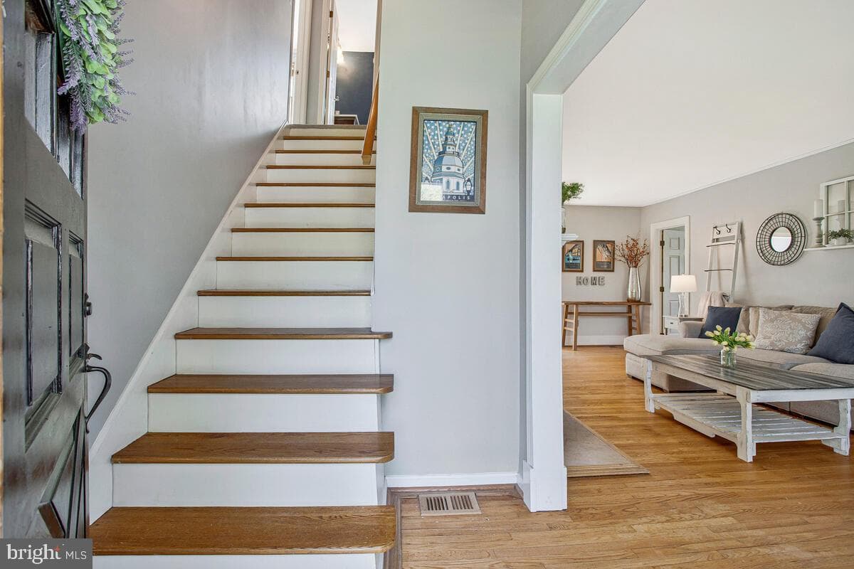 2801 Riva Road photo 9