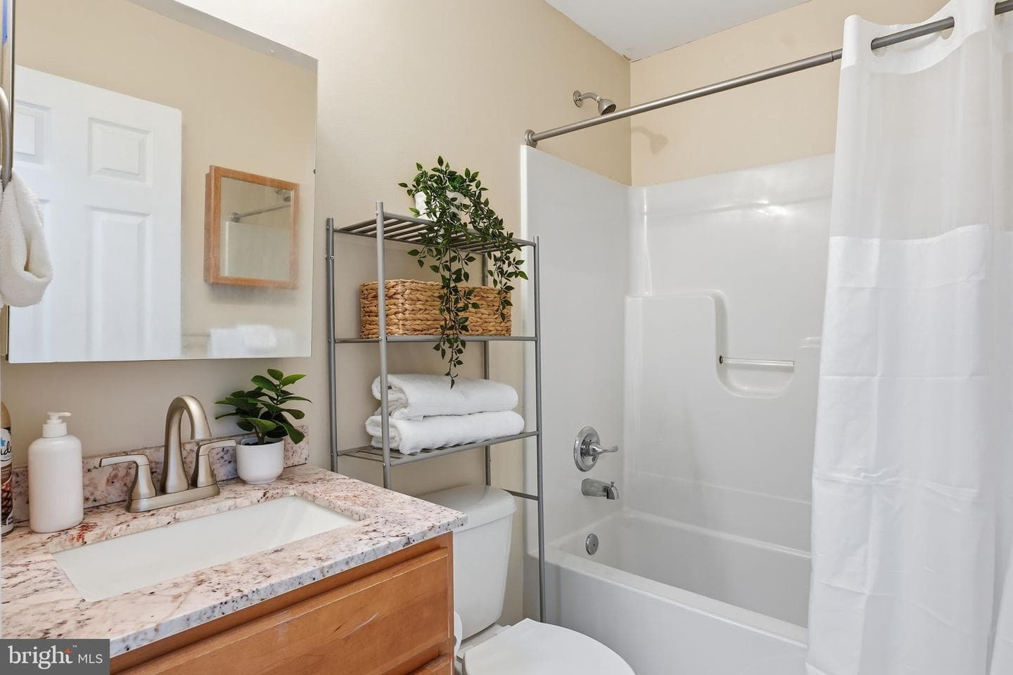 809 Bunch Avenue photo 13