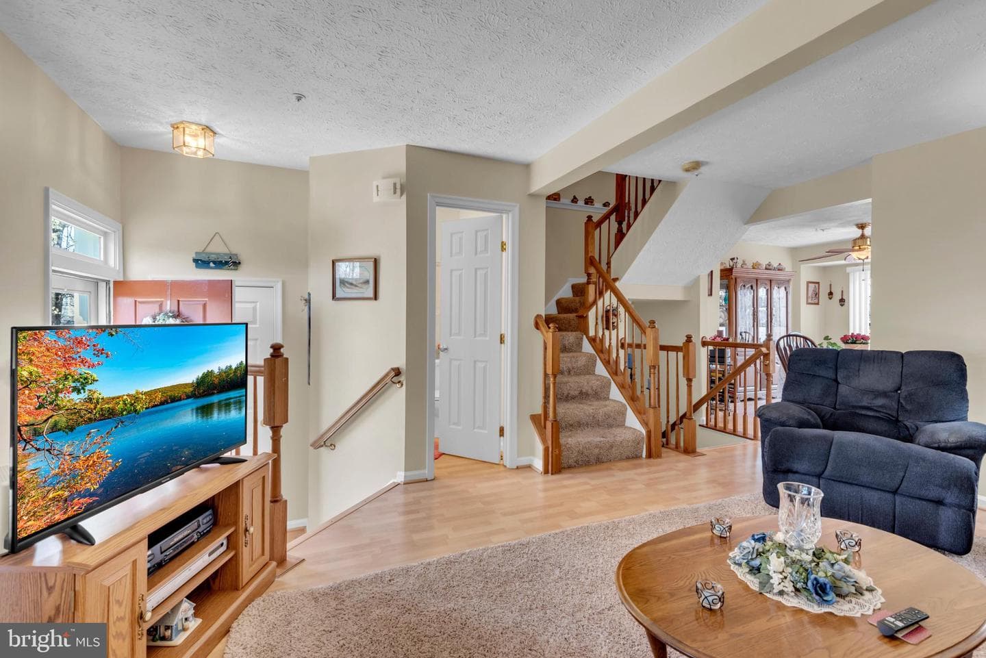 1231 Tillerman Place photo 6