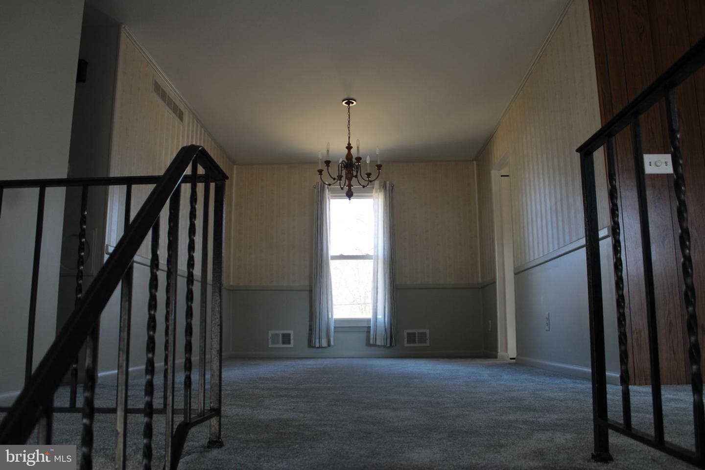 192 Campus Green Drive photo 5