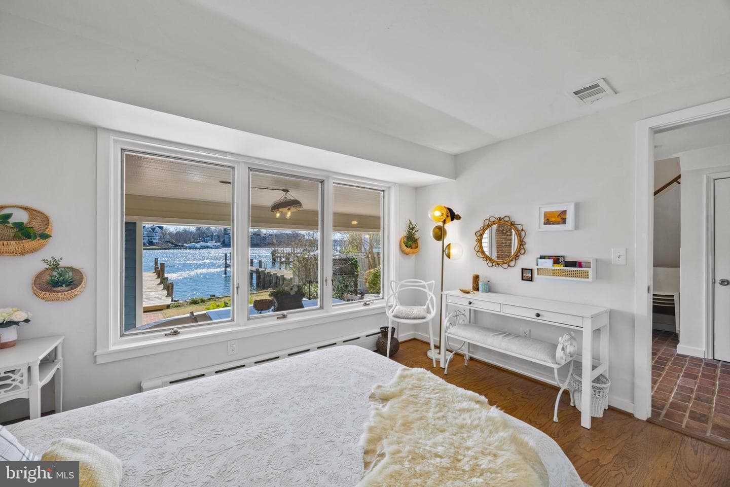 9 Shipwright Street photo 32