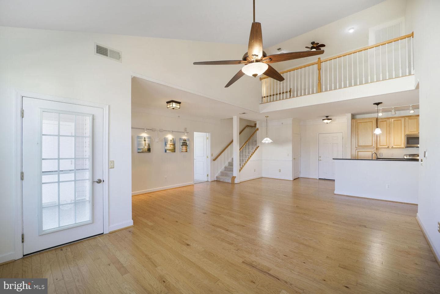 903 Noah Winfield Terrace #303 photo 9