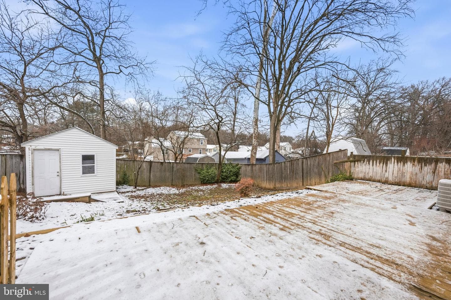 652 Chapelview Drive photo 45