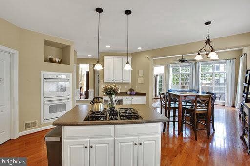 704 Banneker Lane photo 3