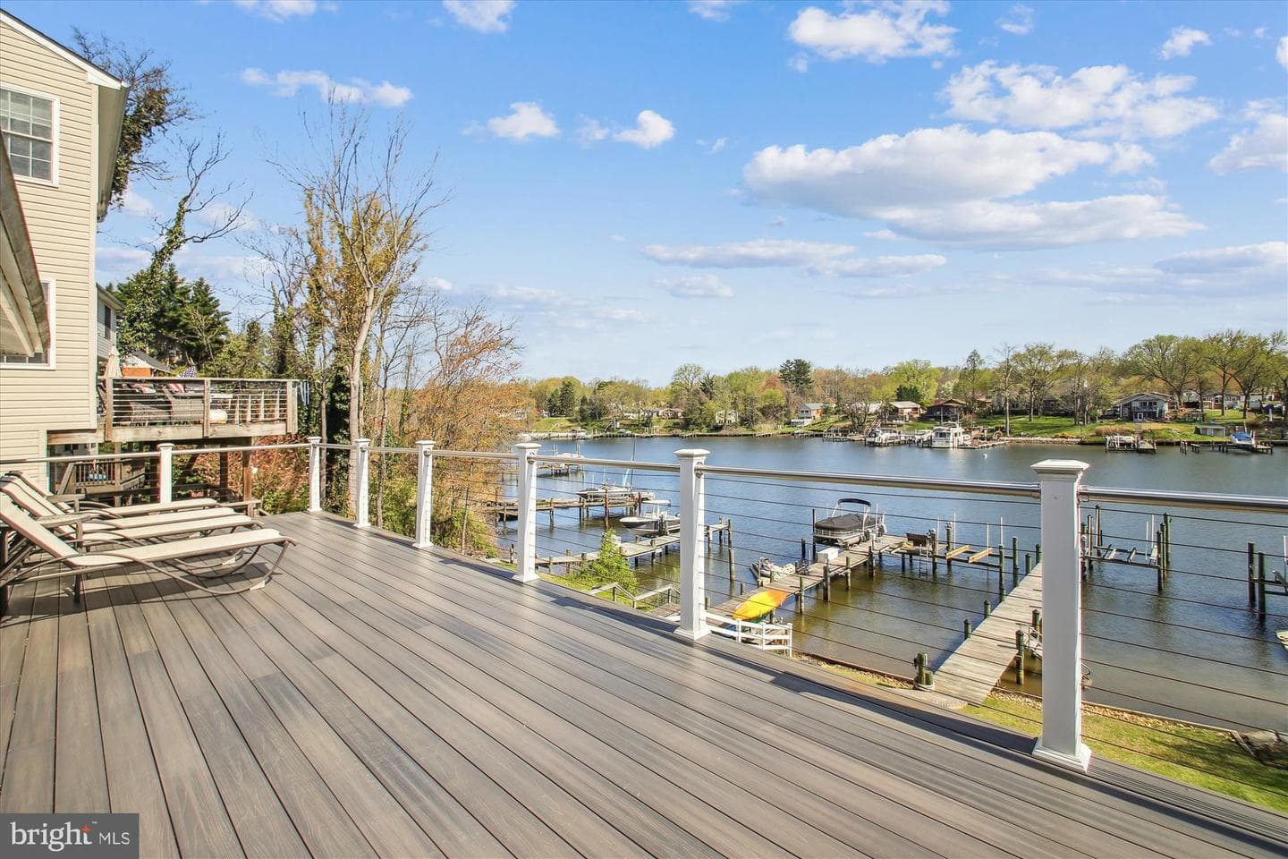 852 N Shore Drive photo 11