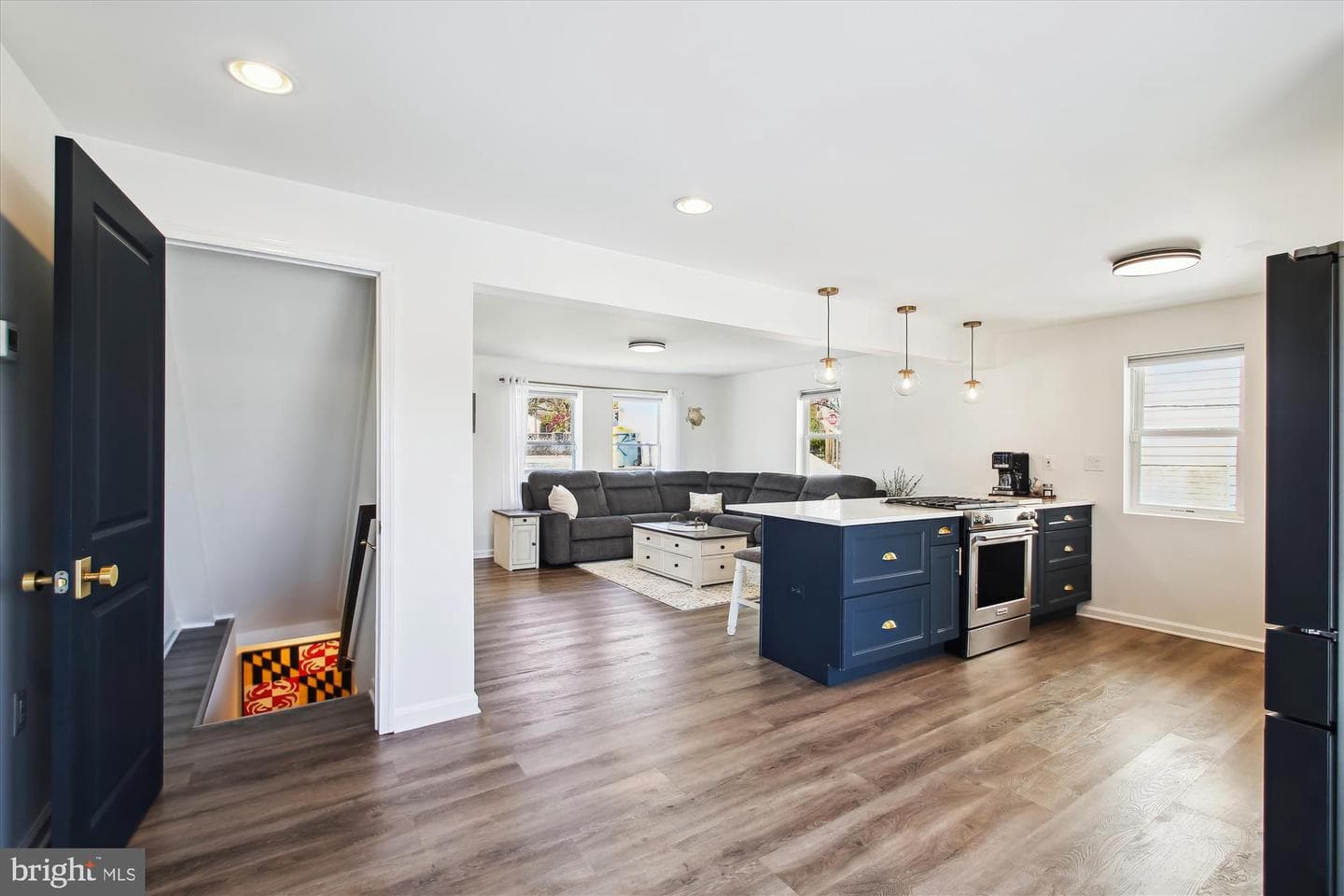 852 N Shore Drive photo 20